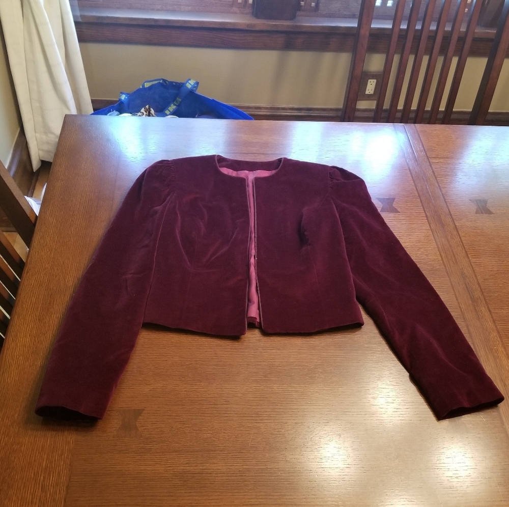 MJ Concepts in Sportswear Size 7 Vintage Jacket